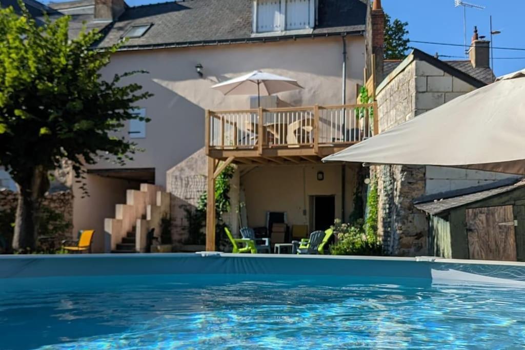 Logis Des Fees, Spa, Piscine Et Jardin Bauge-en-Anjou Exterior photo